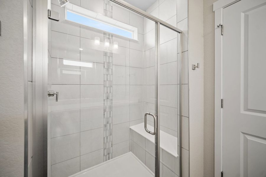 Image 40 of a home in The Glen.