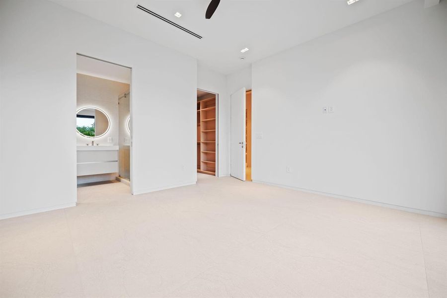 20-web-or-mls-607-ne-17th-ave