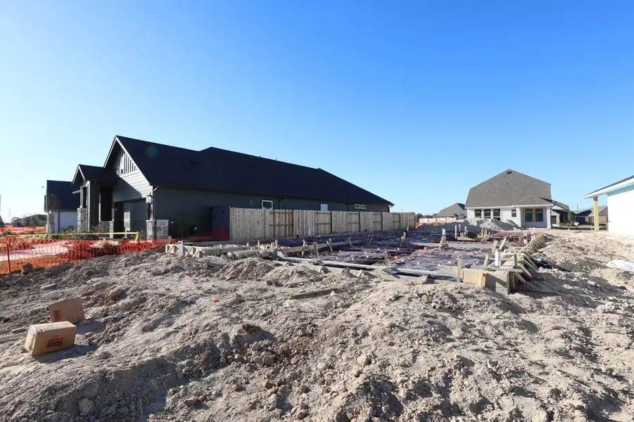 Every foundation at DWH is engineered and it’s inspected three times! We do not do “batch” testing. Rest easy knowing your foundation comes with a 10 year warranty. Every foundation at DWH is engineered and it’s inspected three times! We do not do “batch” testing. Rest easy knowing your foundation comes with a 10 year warranty.