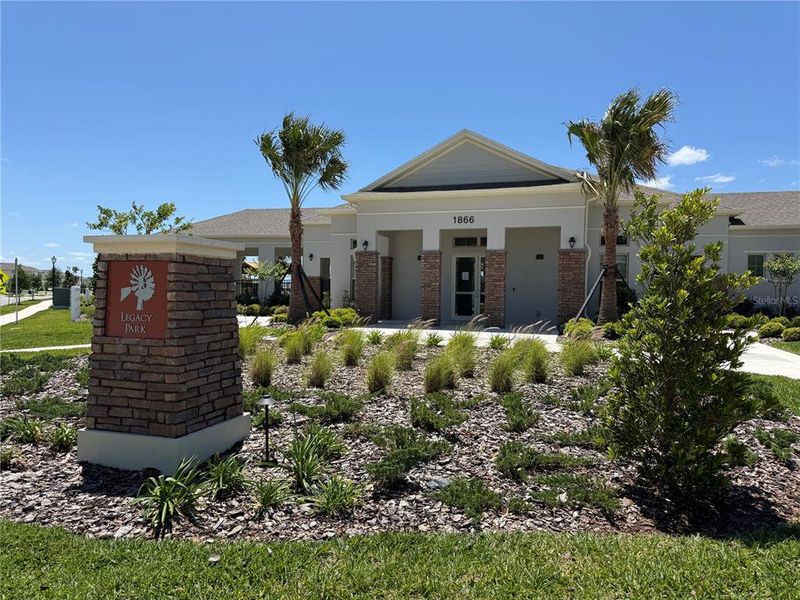 Image 48 of a home in Kindred.