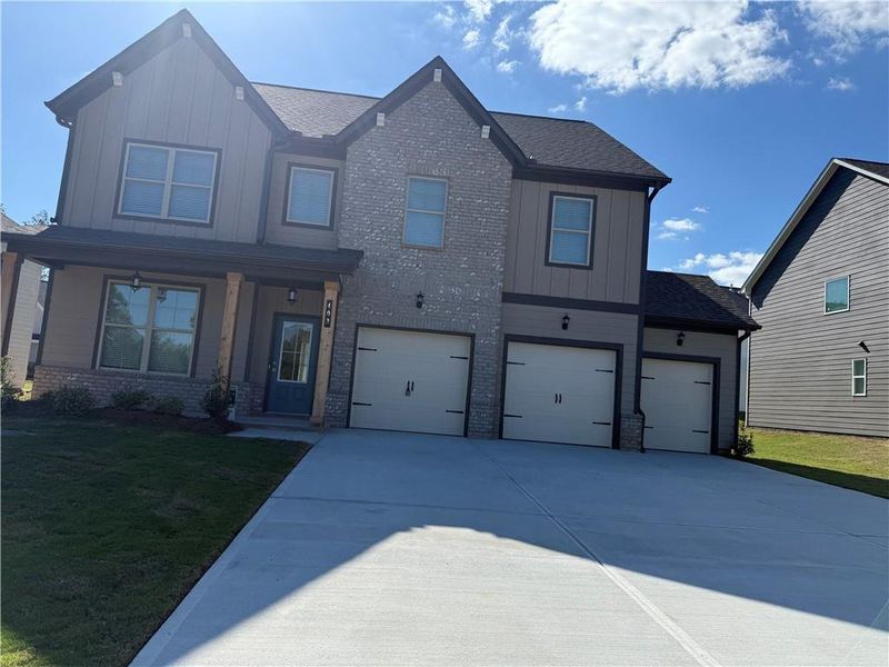 Image 9 of a home in The Fairways at Mirror Lake.