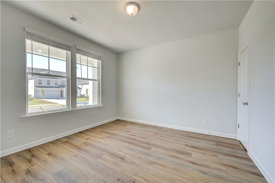 Spacious, unfurnished interior of a new home in Bowers Farm, McDonough (Image 30).