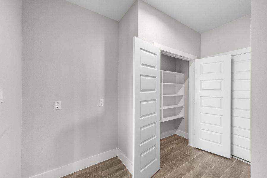 Spacious, unfurnished interior of a new home in Briarwood Crossing, Rosenberg (Image 21). Spacious, unfurnished interior of a new home in Briarwood Crossing, Rosenberg (Image 21).