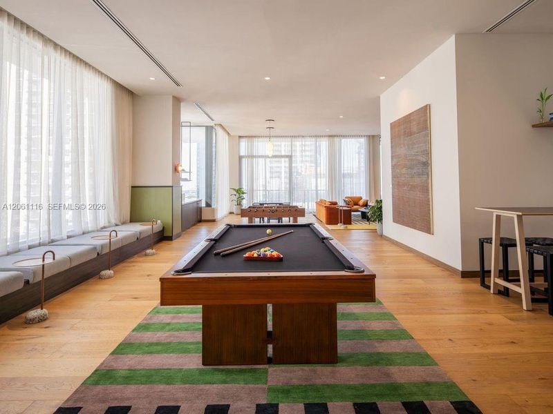 Community amenities in , Miami (Image 37).