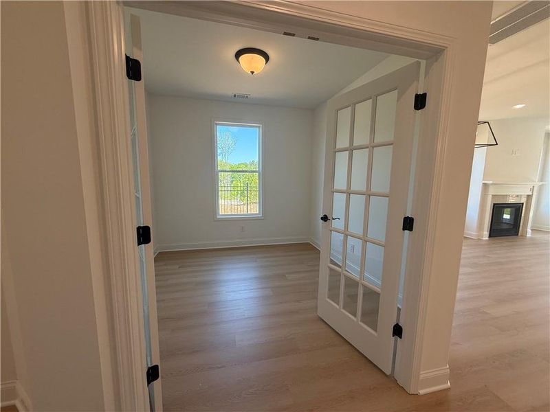 Spacious, unfurnished interior of a new home in Echols Farm, Hiram (Image 16). Spacious, unfurnished interior of a new home in Echols Farm, Hiram (Image 16).