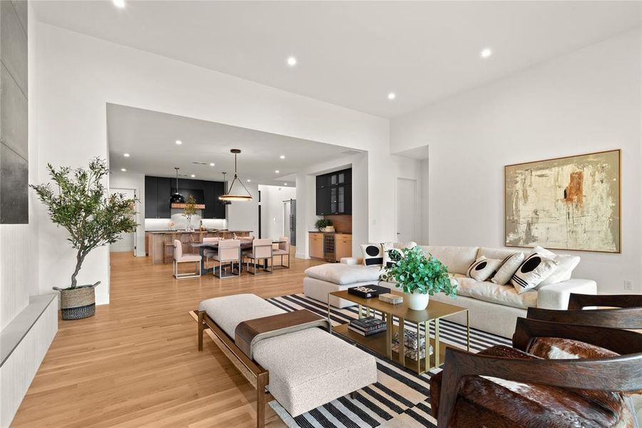 Furnished interior view inside a new home in , Dallas (Image 30). Furnished interior view inside a new home in , Dallas (Image 30).