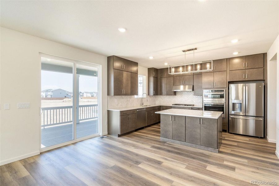 Image 36 of a home in Farmlore.