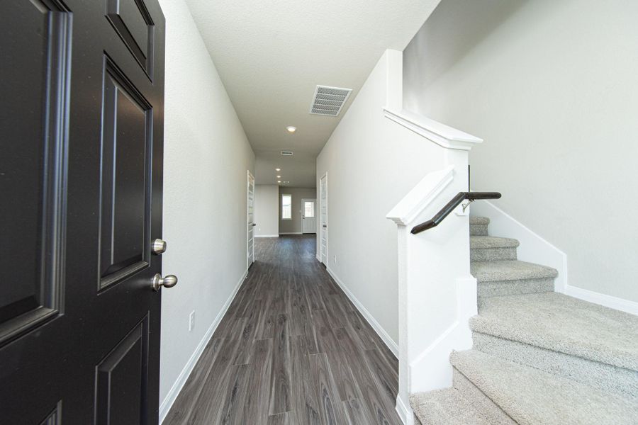 Image 18 of a home in Cliffstone Hills. Image 18 of a home in Cliffstone Hills.