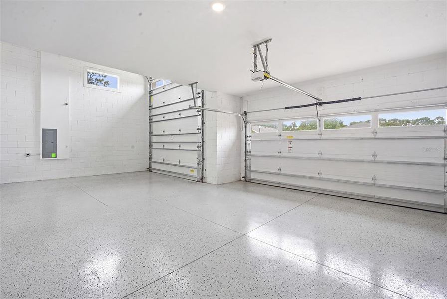 Spacious, unfurnished interior of a new home in Glen Lakes, Weeki Wachee (Image 17). Spacious, unfurnished interior of a new home in Glen Lakes, Weeki Wachee (Image 17).