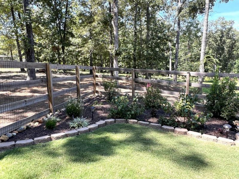 Natural landscape and outdoor views near Griffin Manor in Cartersville (Image 32). Natural landscape and outdoor views near Griffin Manor in Cartersville (Image 32).