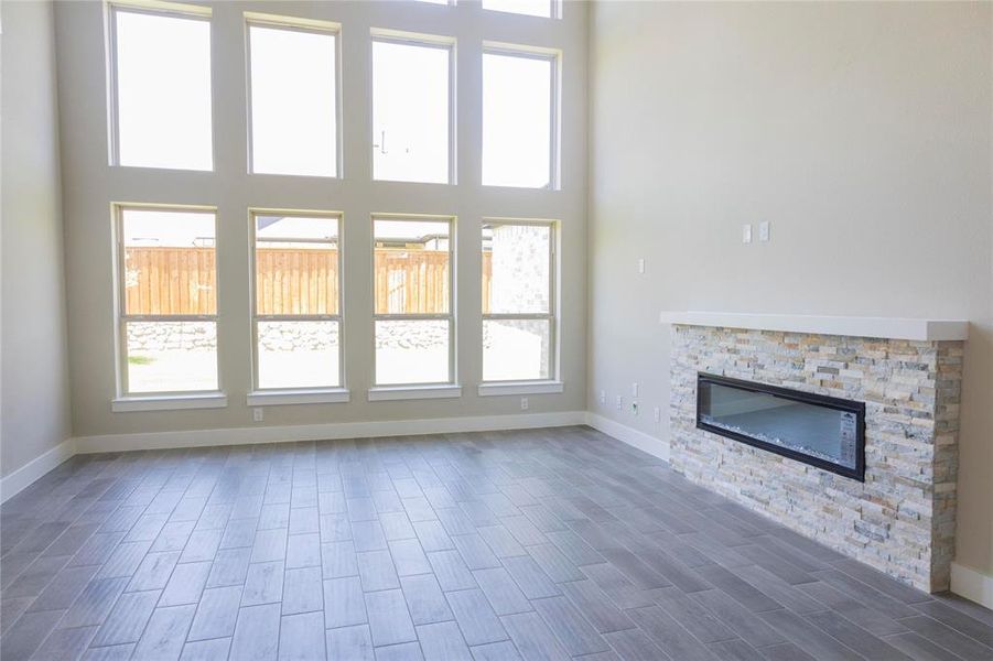 Spacious, unfurnished interior of a new home in , Little Elm (Image 22).