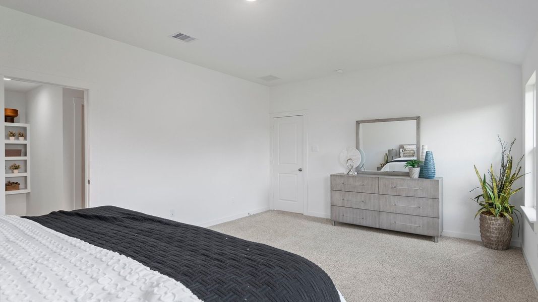 Furnished interior view inside a new home in Tamarron, Fulshear (Image 15).