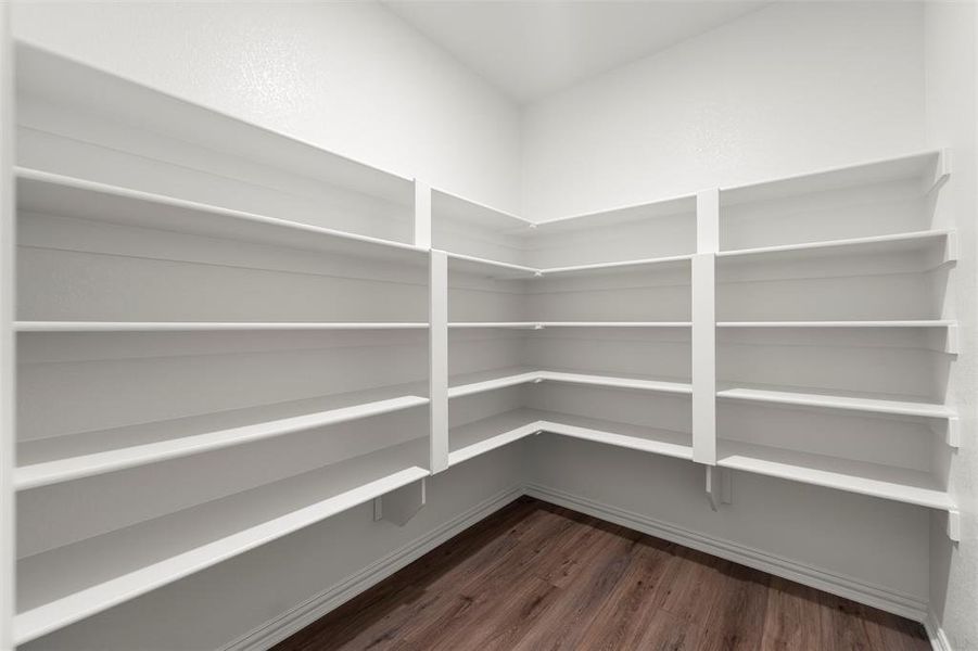 Spacious, unfurnished interior of a new home in Covenant Park, Springtown (Image 35).