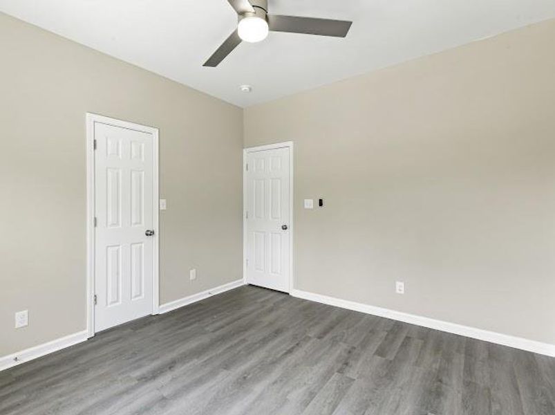 Spacious, unfurnished interior of a new home in , Rome (Image 20).