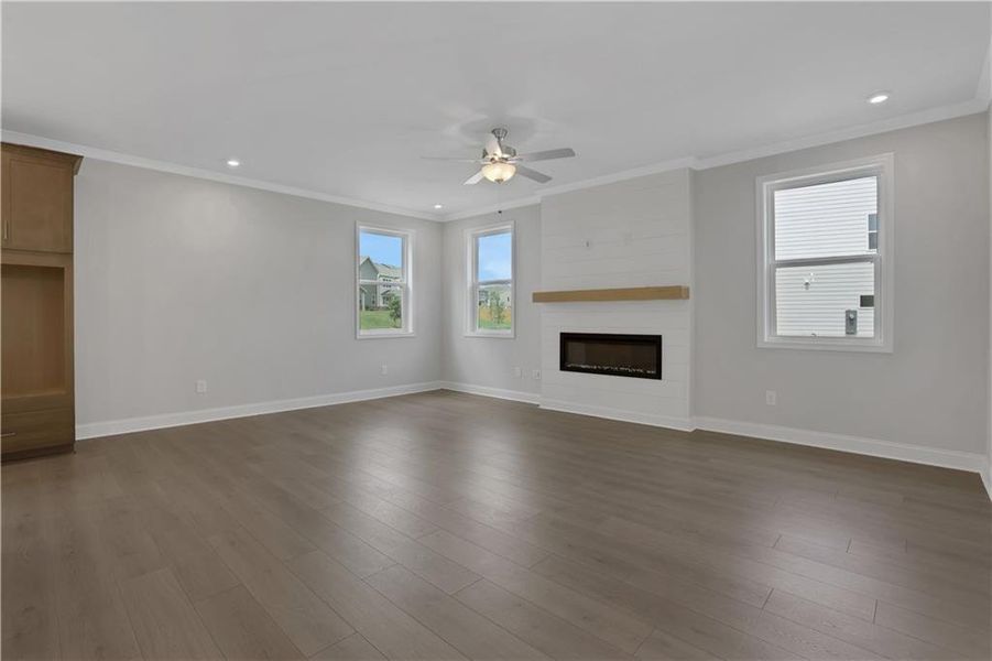 Spacious, unfurnished interior of a new home in The Paddocks at Doc Hughes, Buford (Image 18).