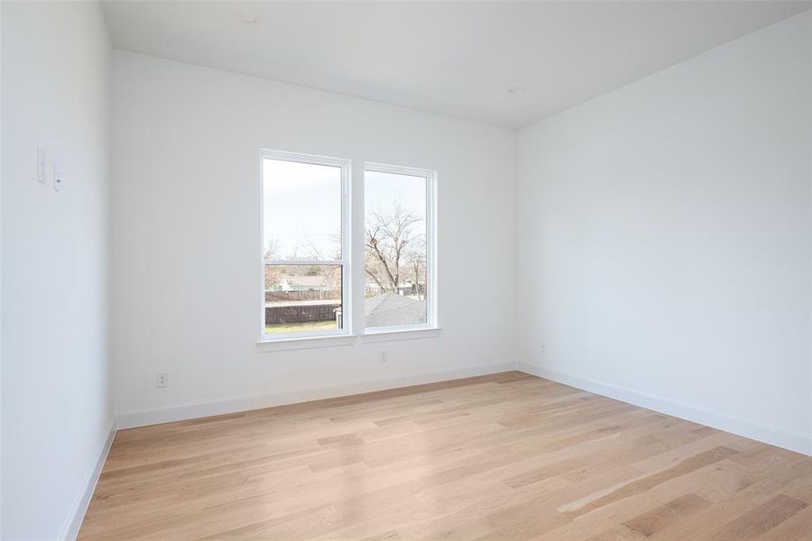 Spacious, unfurnished interior of a new home in , Dallas (Image 21).