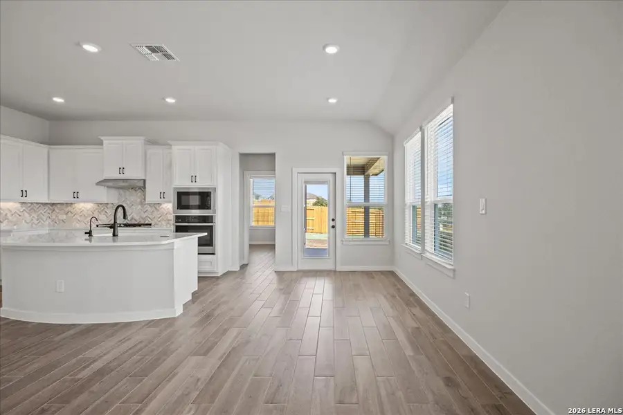 Image 23 of a home in Meyer Ranch. Image 23 of a home in Meyer Ranch.