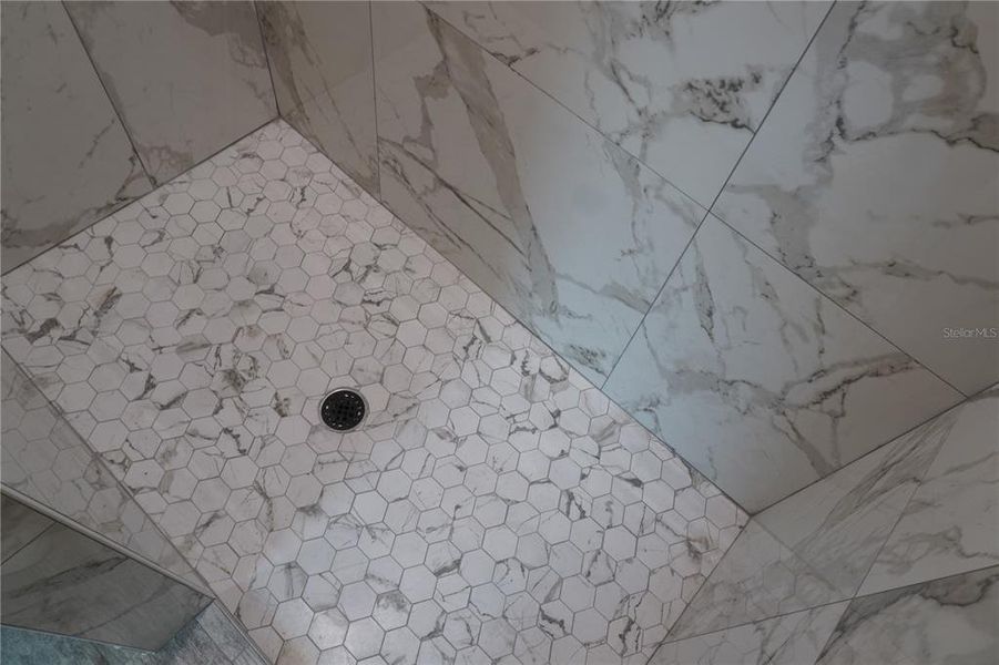 Close-up of interior finishes inside a home in , North Port (Image 19). Close-up of interior finishes inside a home in , North Port (Image 19).