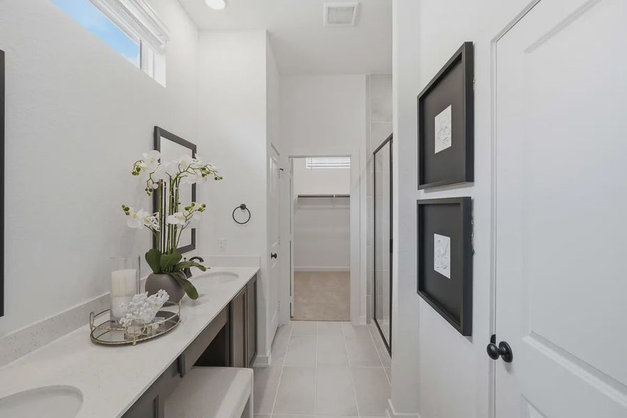 Furnished interior view inside a new home in The Crossvine, Schertz (Image 30).
