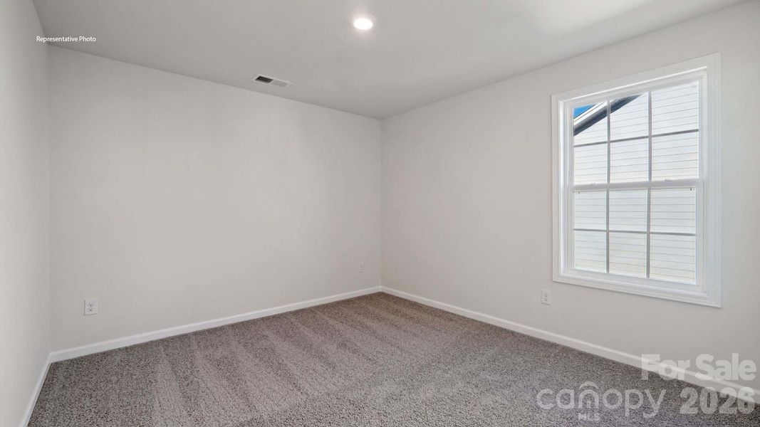 Spacious, unfurnished interior of a new home in Laurelbrook, Sherrills Ford (Image 33).