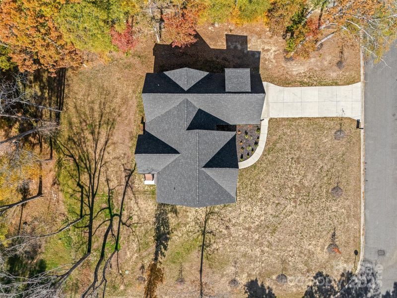 Image 36 of a home in .