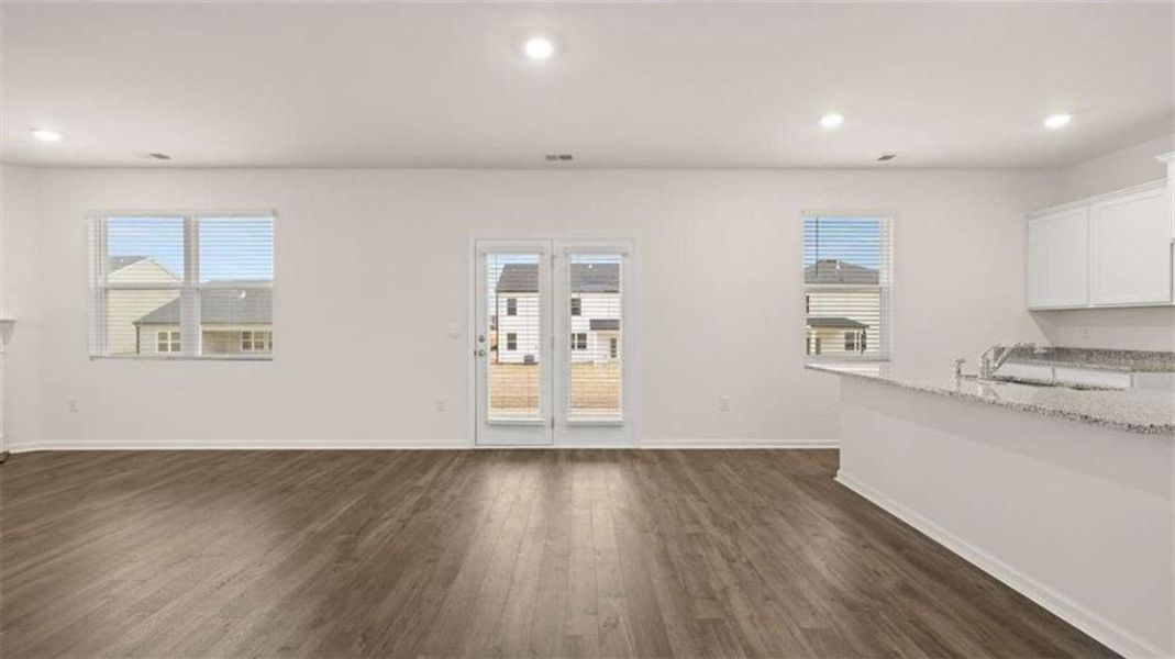 Spacious, unfurnished interior of a new home in Preserve at Dove Creek, Statham (Image 39).
