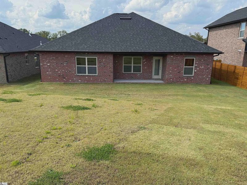 Exterior details and patio area of a home in Bracken Woods, Piedmont (Image 3).