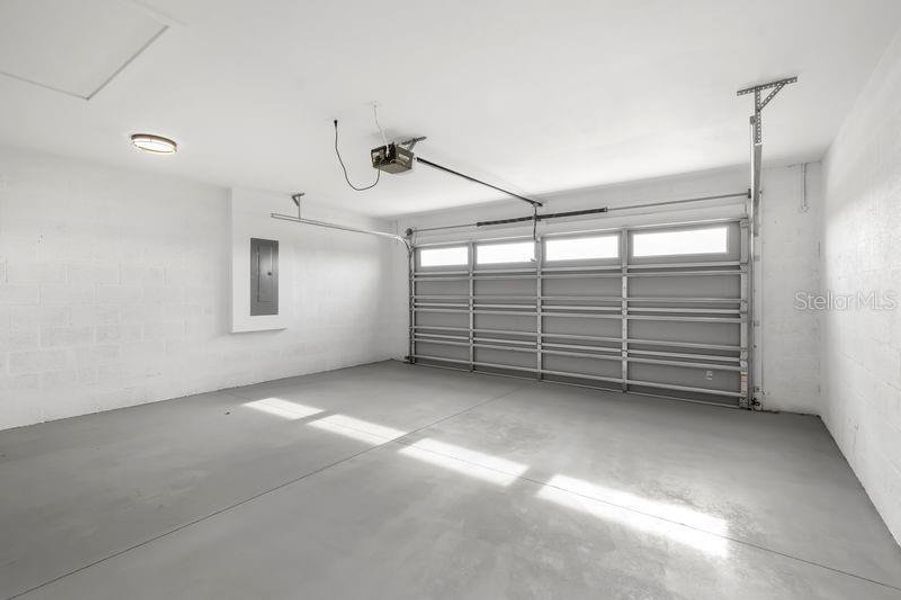 Spacious, unfurnished interior of a new home in , Morriston (Image 26).