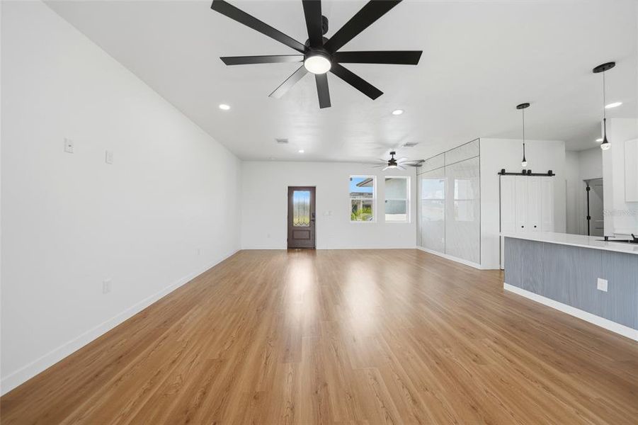 Spacious, unfurnished interior of a new home in , Port Charlotte (Image 47).