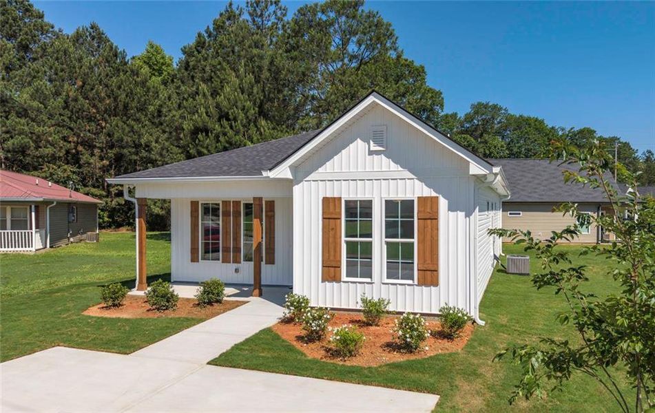 Front exterior of a new home in , Carrollton, GA, highlighting curb appeal (Image 21). Front exterior of a new home in , Carrollton, GA, highlighting curb appeal (Image 21).