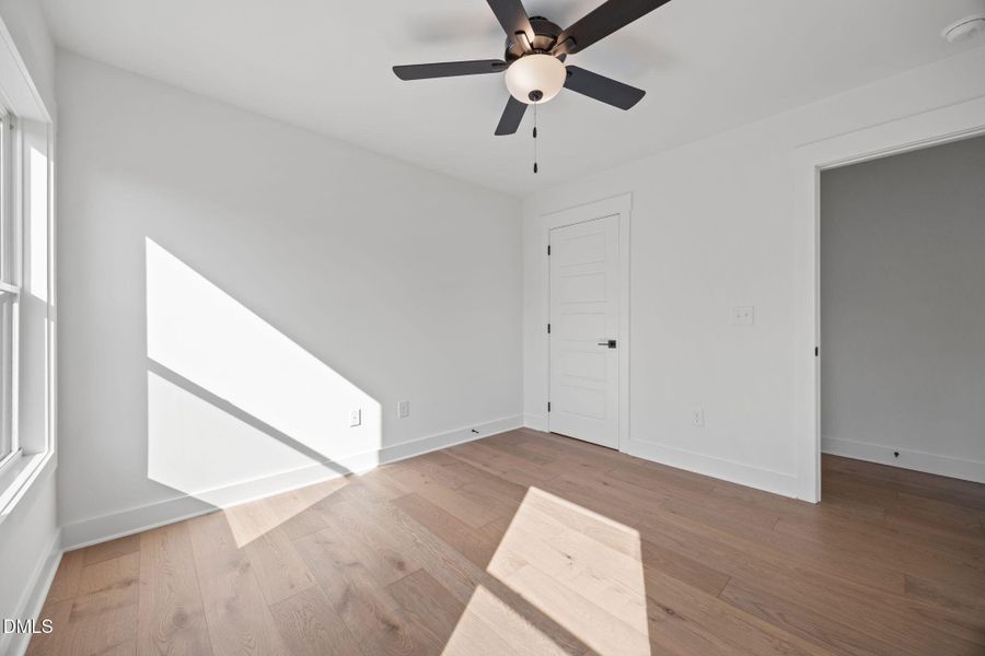 40-web-or-mls-IMG_1939 40-web-or-mls-IMG_1939