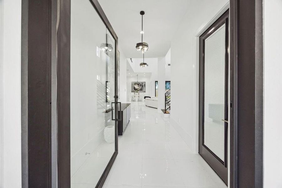 Furnished interior view inside a new home in , Houston (Image 17). Furnished interior view inside a new home in , Houston (Image 17).