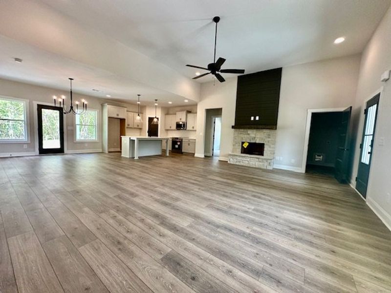 Image 13 of a home in Lower Big Springs.