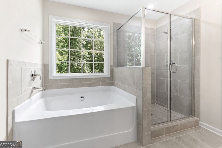 Furnished interior view inside a new home in Juliette Crossing, Forsyth (Image 10).