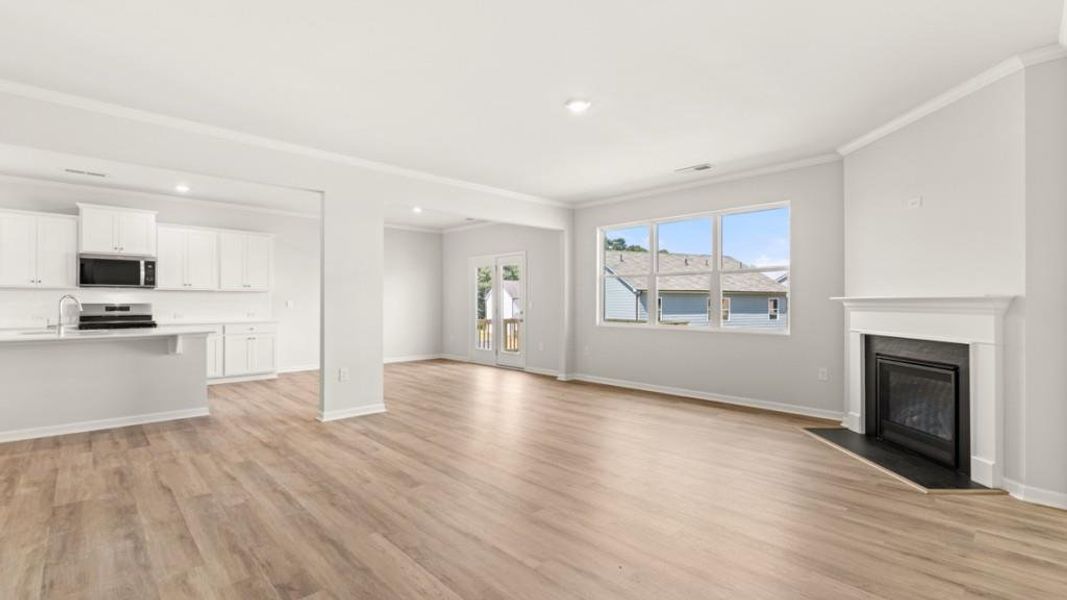 Spacious, unfurnished interior of a new home in Liberty Crossing, Braselton (Image 19).