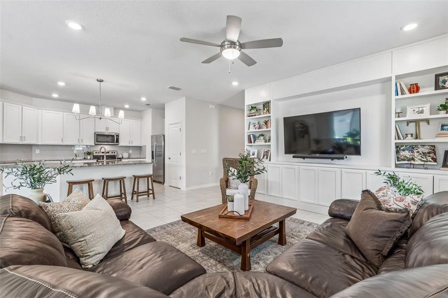 Furnished interior view inside a new home in Riverstone, Land O' Lakes (Image 35). Furnished interior view inside a new home in Riverstone, Land O' Lakes (Image 35).