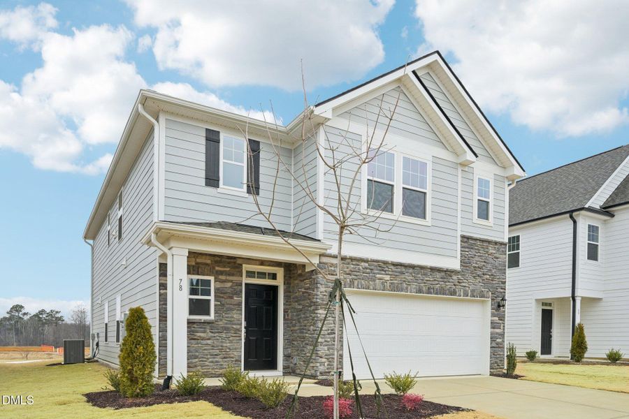 3-web-or-mls-Willow Cameron Wy-S0502-003