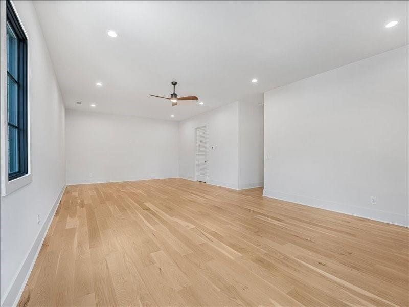 Spacious, unfurnished interior of a new home in , Alpharetta (Image 89).