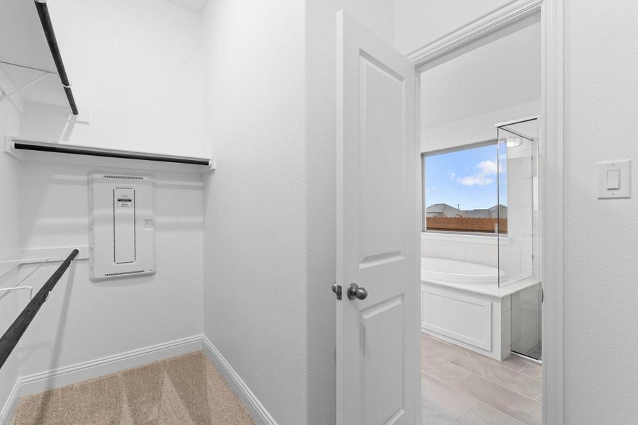 1,896sf New Home in Heartland, TX. - Slide 27 1,896sf New Home in Heartland, TX. - Slide 27