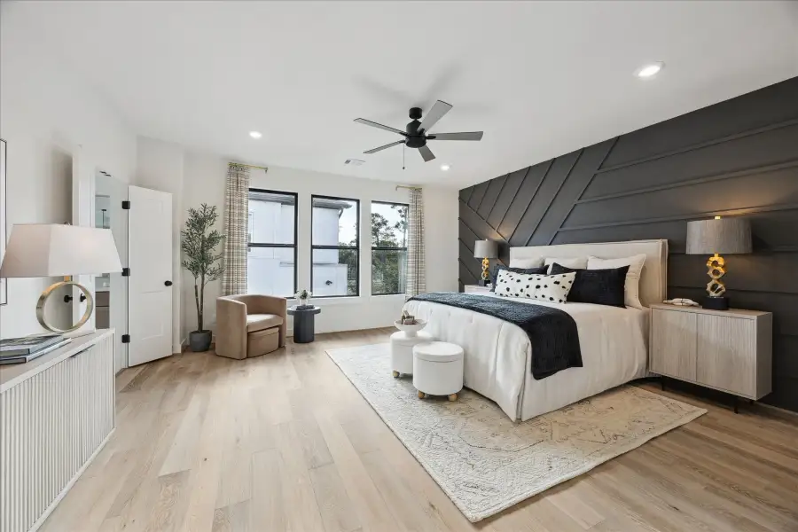 Representative furnished interior of a home built from the The 2824 by Autograph Homes in Caywood, Houston (Image 16).
