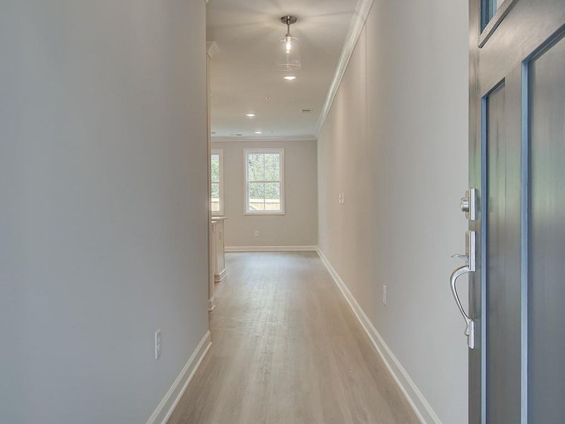 Spacious, unfurnished interior of a new home in Cherokee Township, Acworth (Image 21). Spacious, unfurnished interior of a new home in Cherokee Township, Acworth (Image 21).