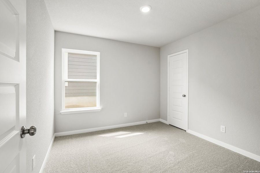 Spacious, unfurnished interior of a new home in Hickory Ridge, Elmendorf (Image 15).