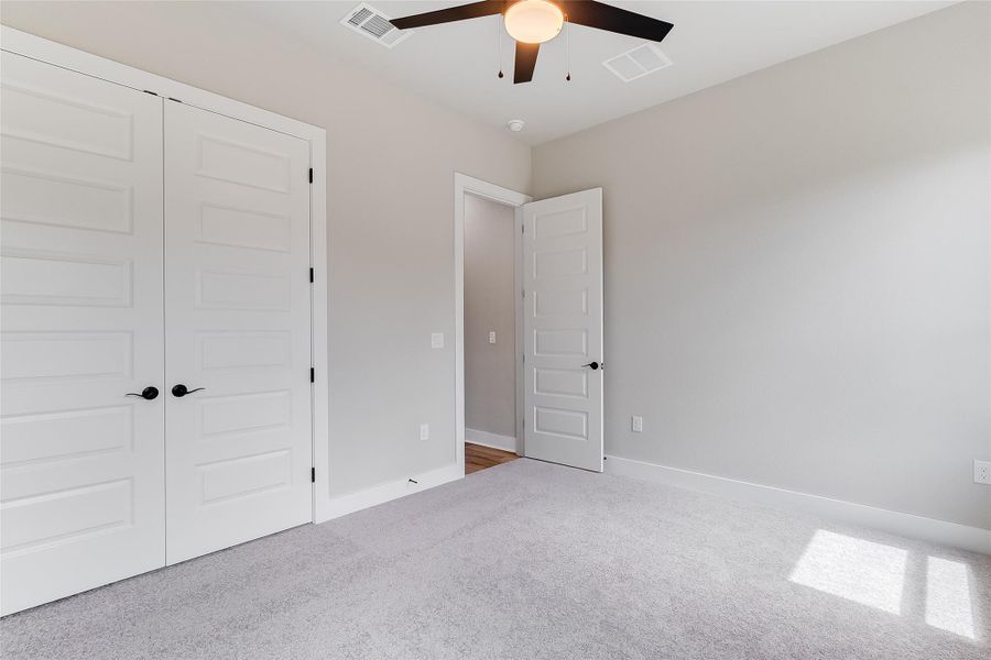 Spacious, unfurnished interior of a new home in Lago Vista, Lago Vista (Image 26). Spacious, unfurnished interior of a new home in Lago Vista, Lago Vista (Image 26).