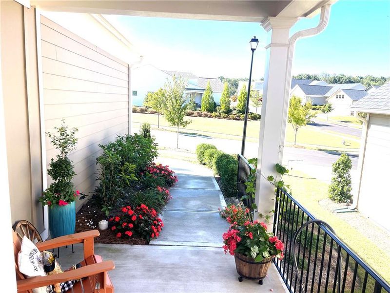 Exterior details and patio area of a home in , Hoschton (Image 23).