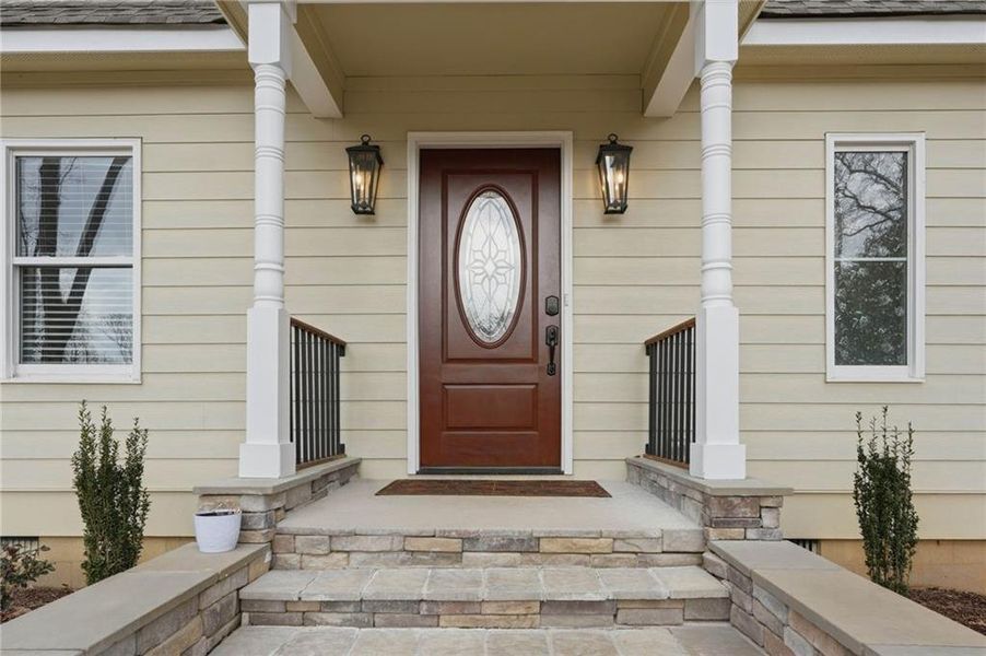 Exterior details and patio area of a home in , Gainesville (Image 3).
