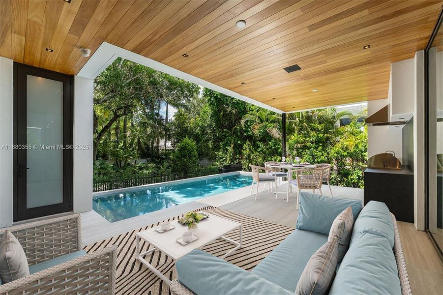 Image 15 of a home in .