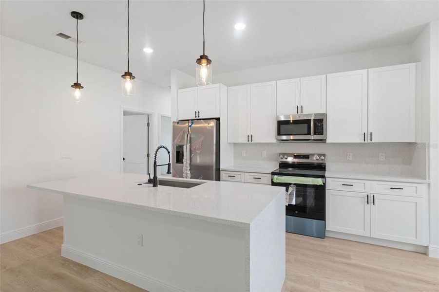 Furnished interior view inside a new home in , Ocala (Image 5).