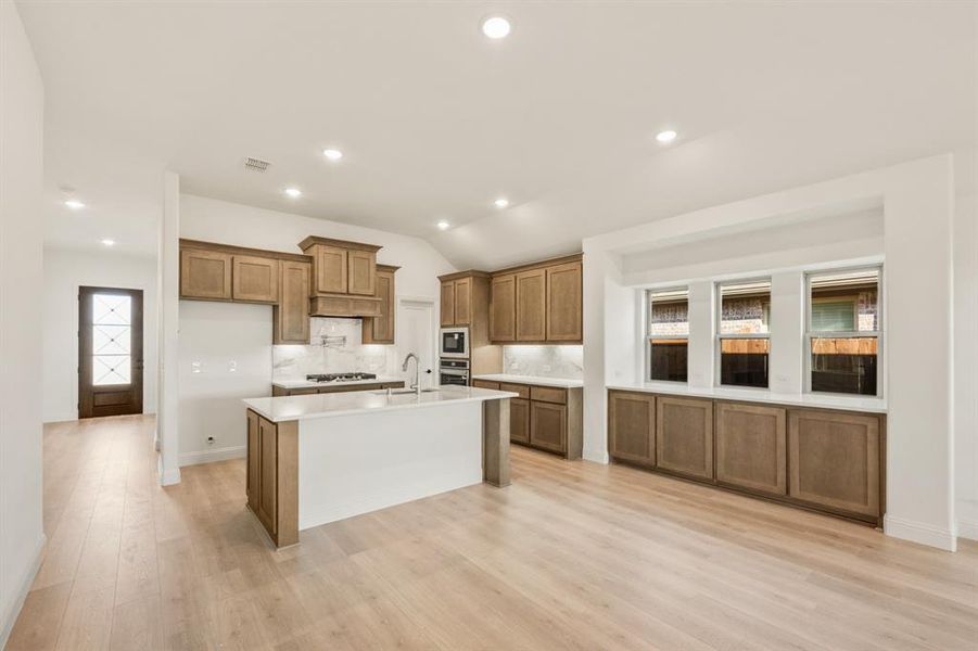 Furnished interior view inside a new home in Stone River Glen 50s, Royse City (Image 17). Furnished interior view inside a new home in Stone River Glen 50s, Royse City (Image 17).