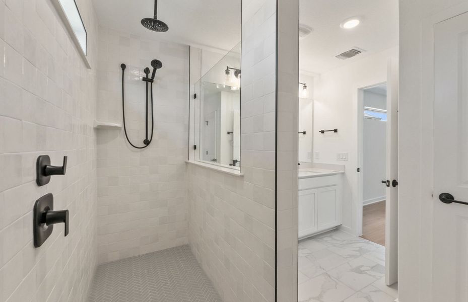 Image 46 of a home in Wolf Ranch.