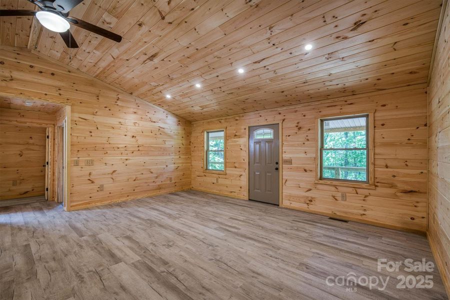 Spacious, unfurnished interior of a new home in , Valdese (Image 12).